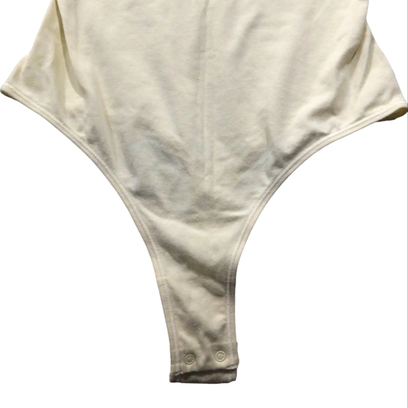 SKIMS Short Sleeve Thong Cotton Jersey Bodysuit SZ Small - Picture 2 of 8